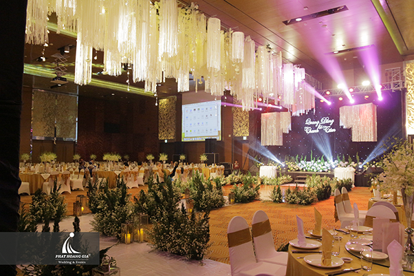 cung cấp âm thanh ánh sáng tiệc cưới