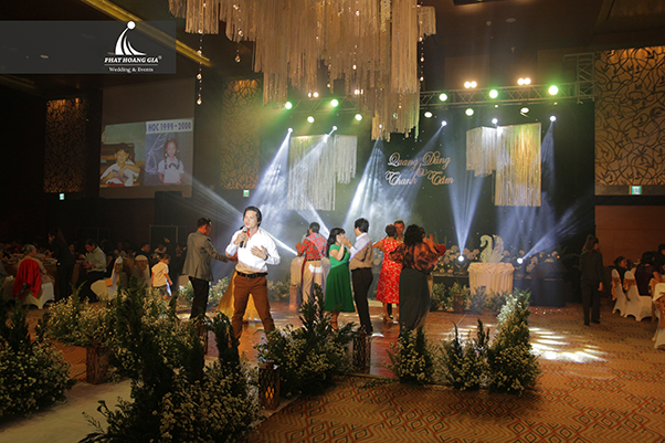 cung cấp âm thanh ánh sáng tiệc cưới