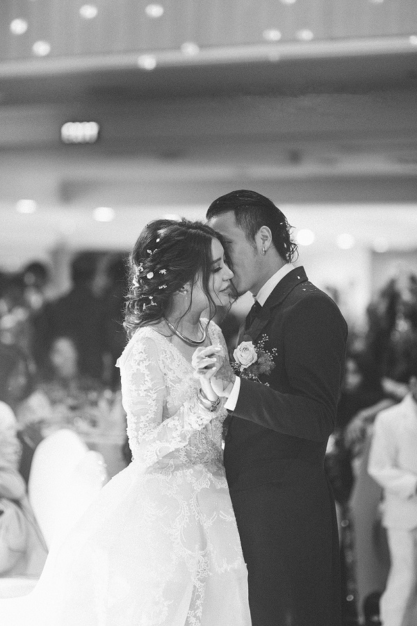 ảnh phóng sự cưới đen trắng