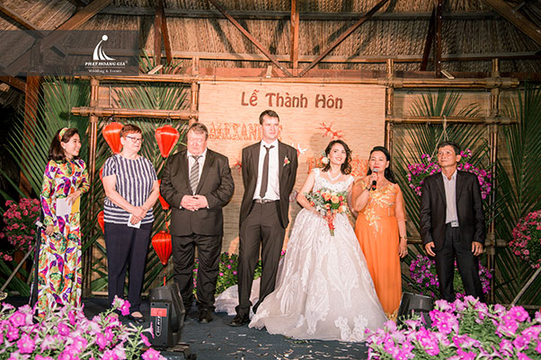 True Love | Alexande & Thu Hiền