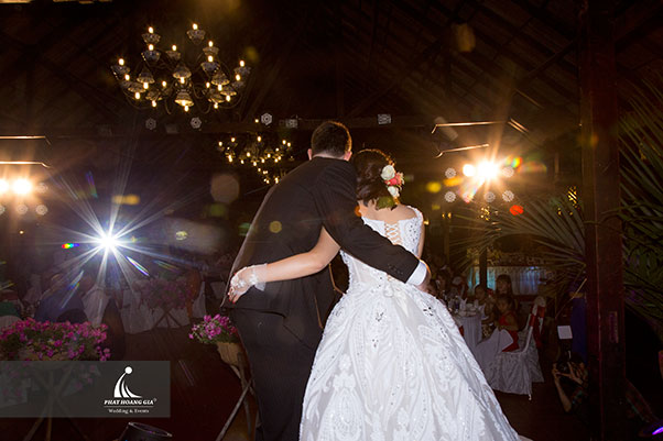 True Love | Alexande & Thu Hiền