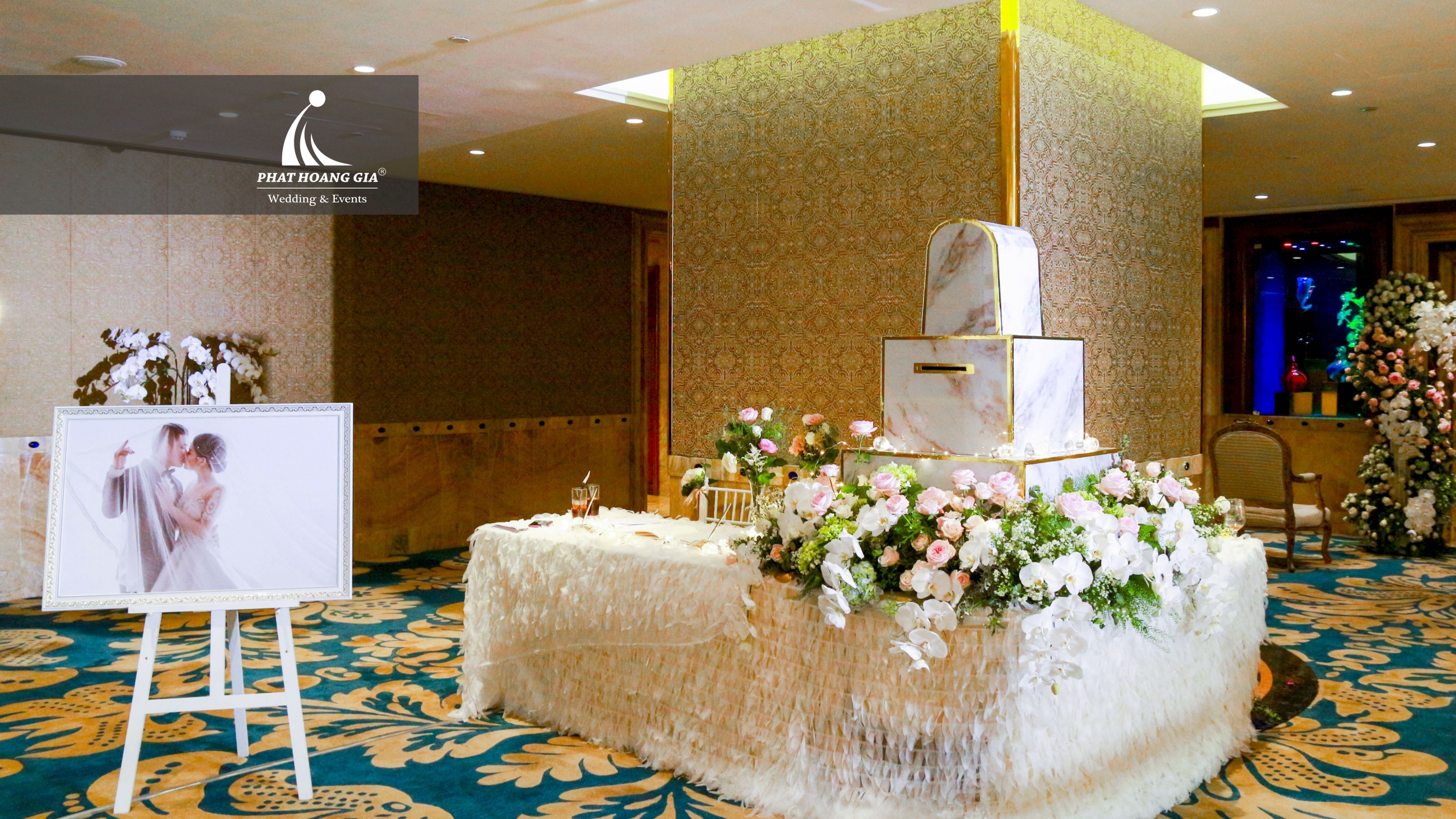 ROSE LOVE | CHAU TOAN & MINH AN