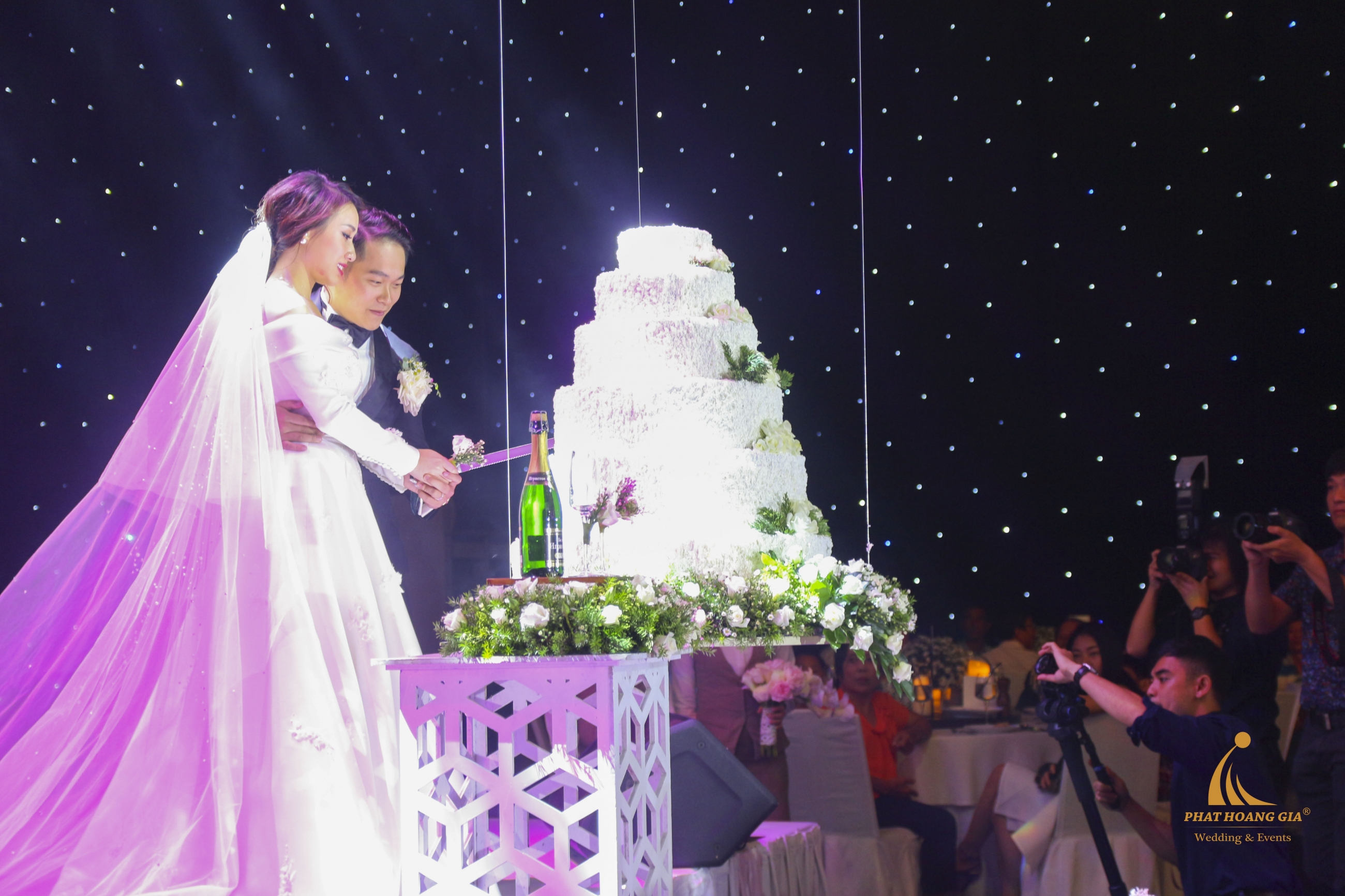 Heaven of love | C.V & M.T