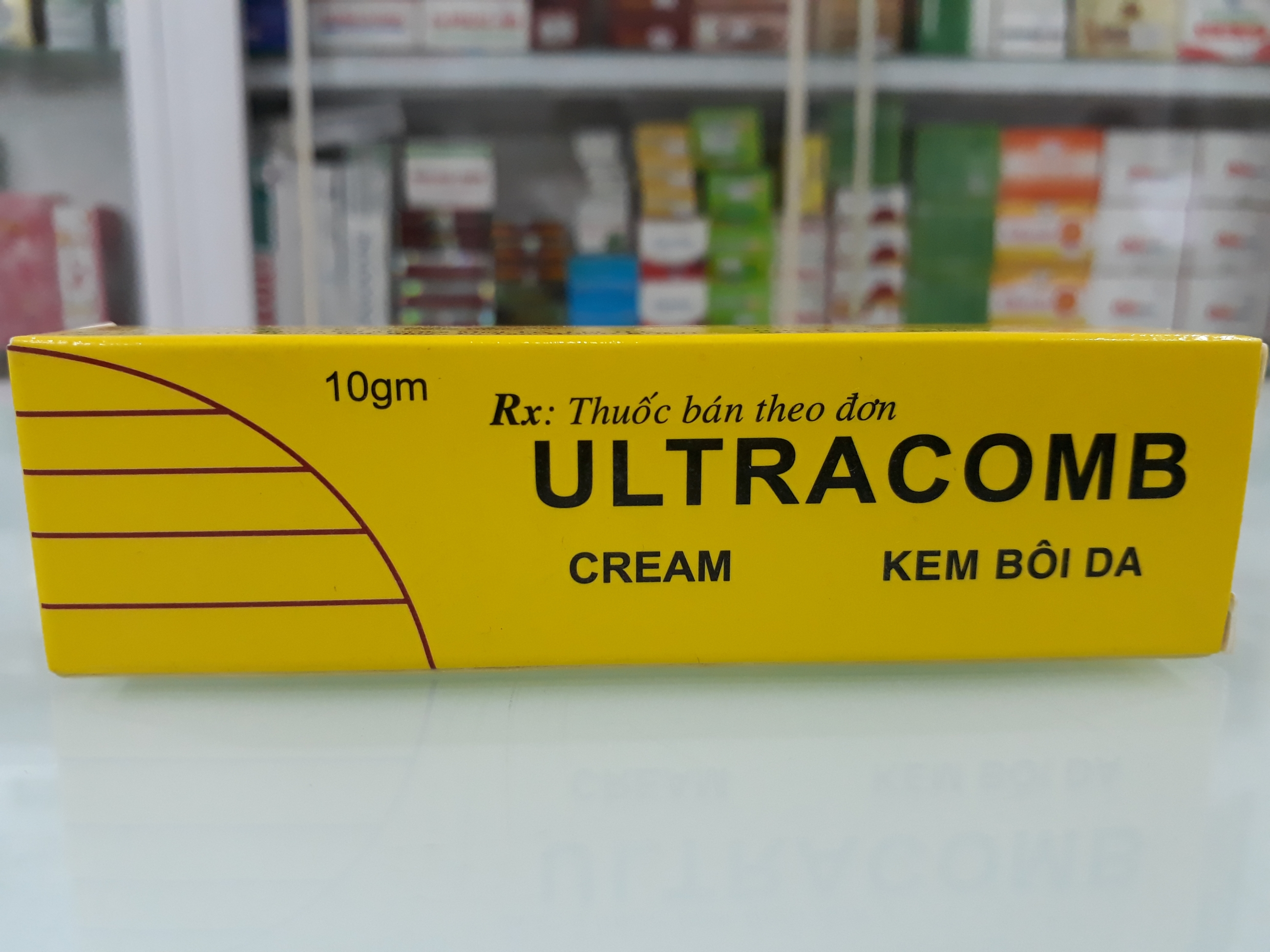 ULTRACOMB
