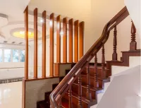 Những lưu ý khi chọn mẫu cầu thang gỗ đẹp