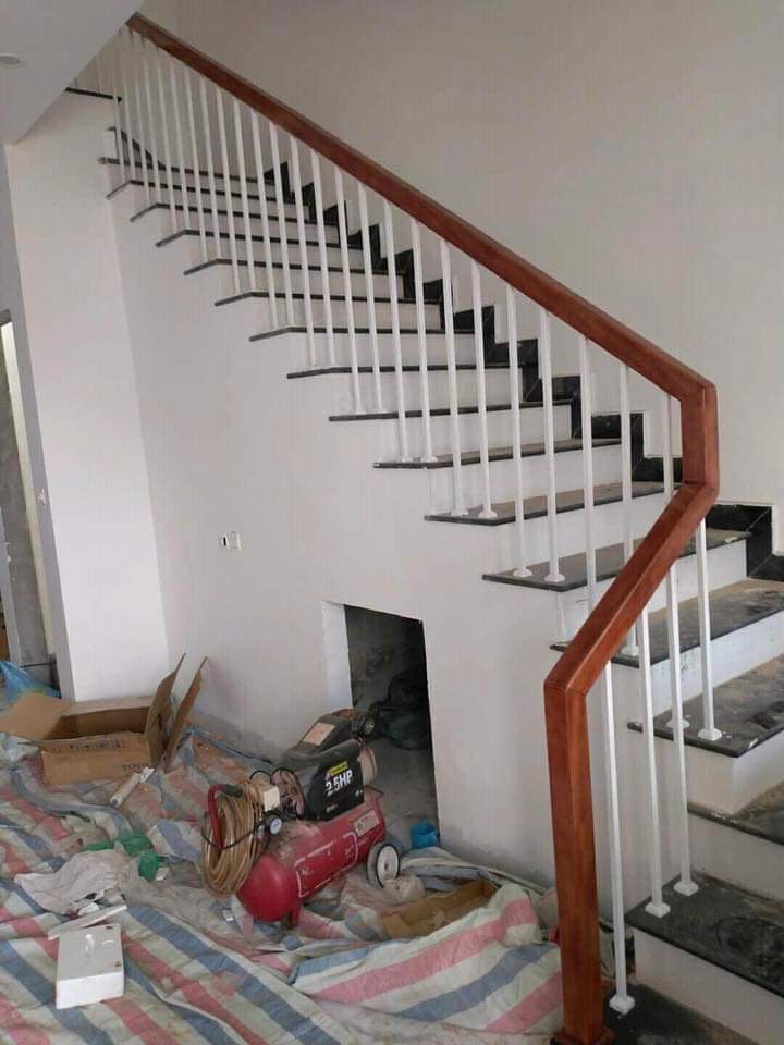 cầu thang sắt CTS20