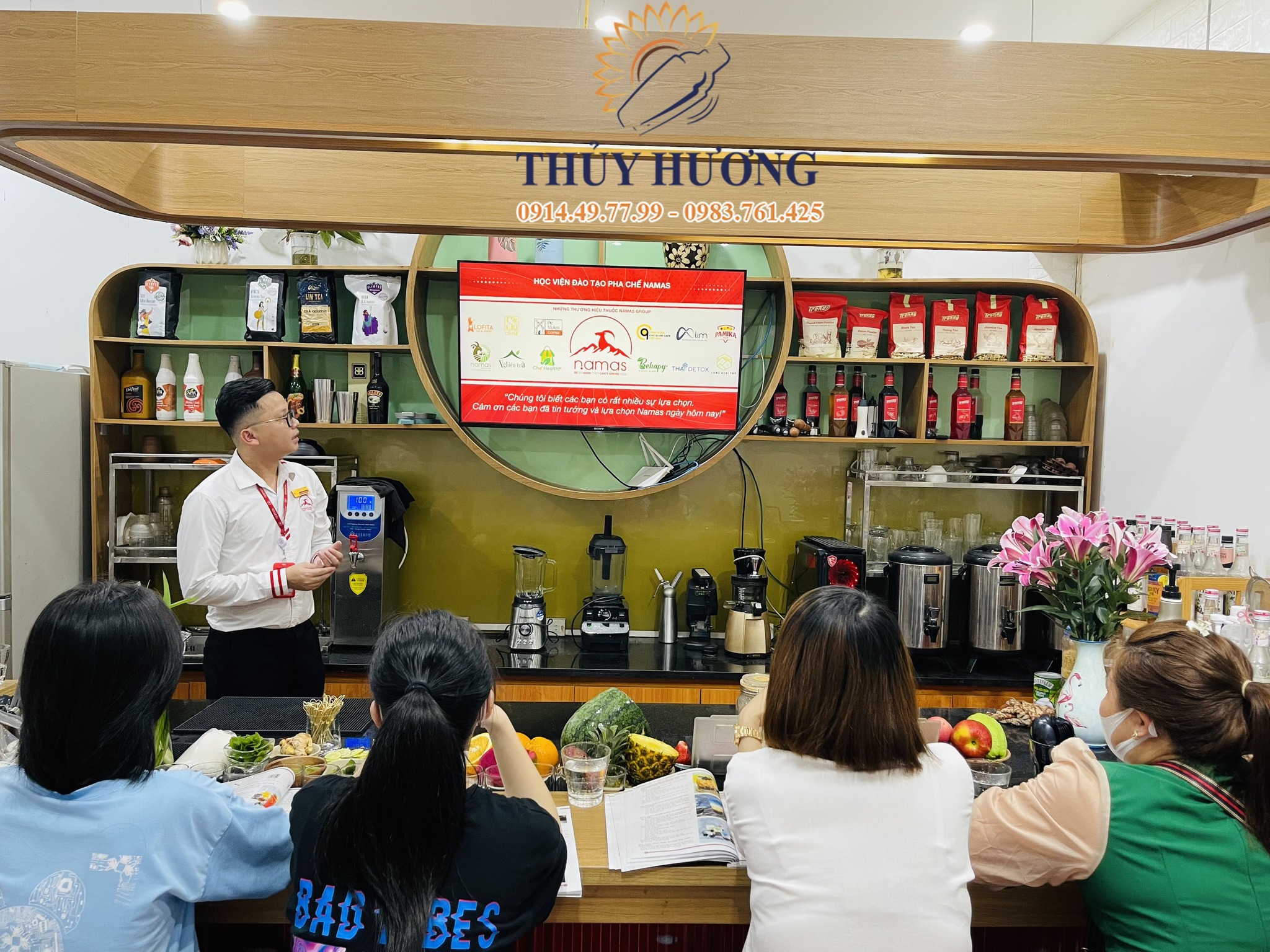 Lớp học pha chế