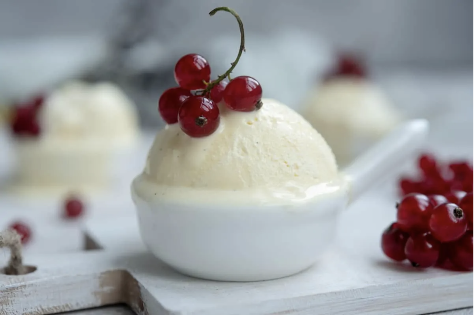 Nhà Cung Cấp Đồ Trang Trí Kem Uy Tín Tại Vinh, Nghệ An