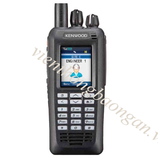 Bộ đàm cầm tay kĩ thuật số Kenwood TK D300G