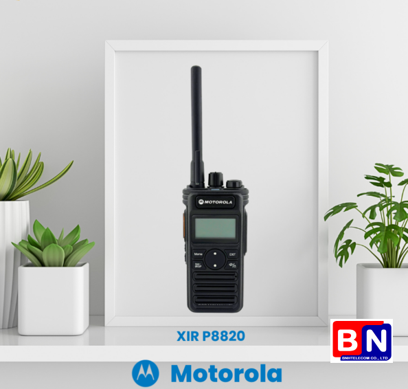 Máy bộ đàm Motorola XIR P8820 công suất cao có màn hình LCD