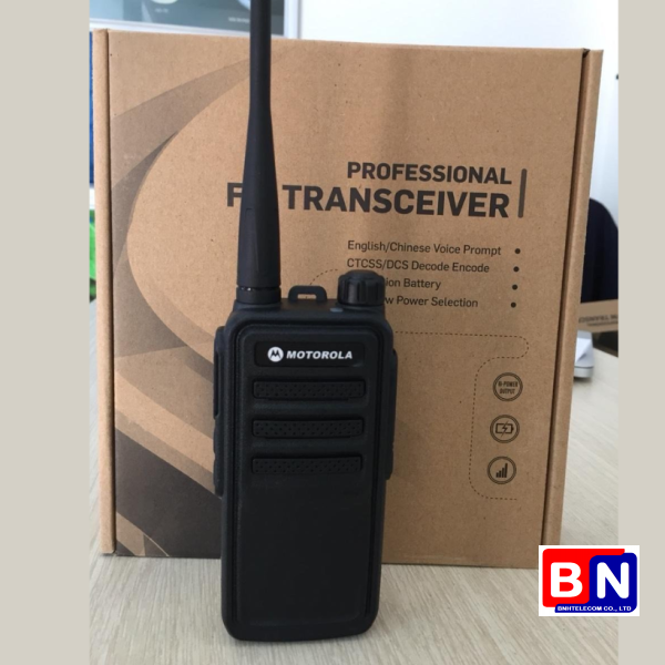 Máy bộ đàm Motorola CP 180