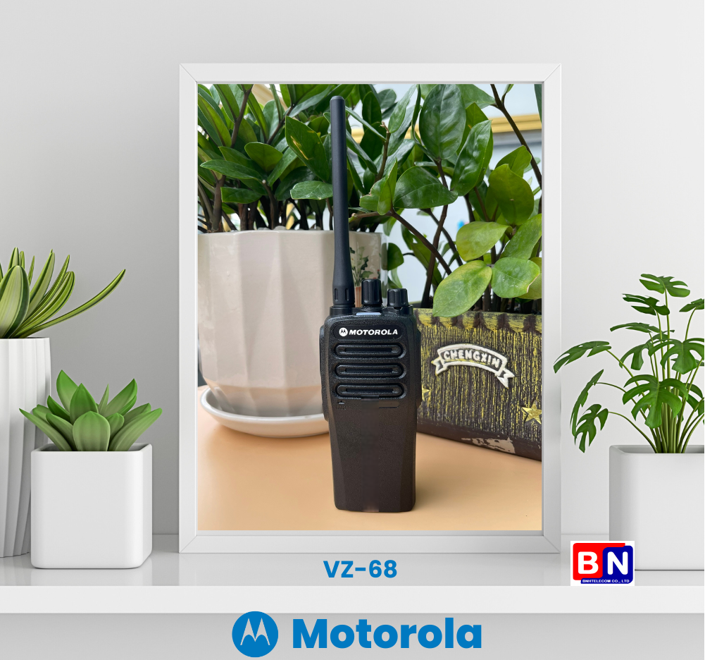Máy bộ đàm Motorola VZ-68 trang bị thêm cổng sạc Type C