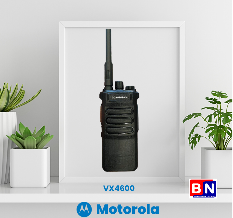 Máy bộ đàm Motorola VX4600 trang bị thêm cổng sạc Type C
