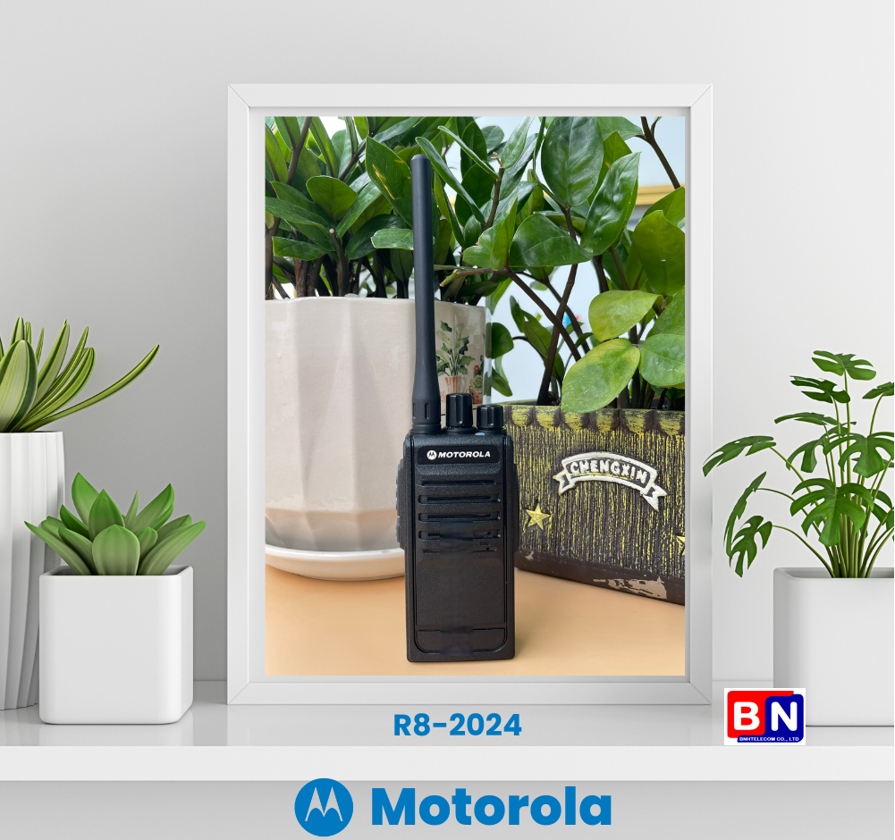 Máy bộ đàm Motorola R8