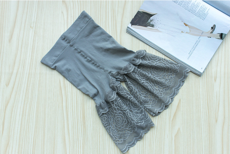 3159008235_1325601879