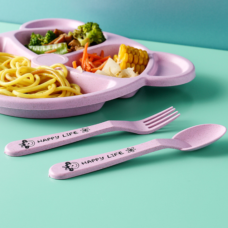 khay-dung-thuc-an-hinh-gau (2)