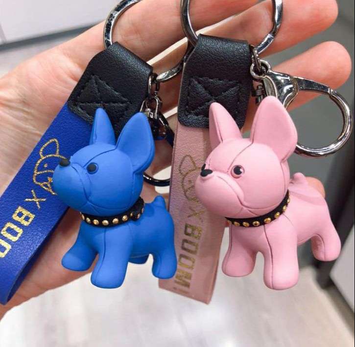 moc-khoa-hinh-cho-bulldog (4)