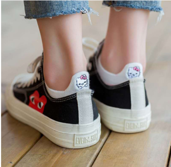 Combo 5 Vớ Kitty Thêu