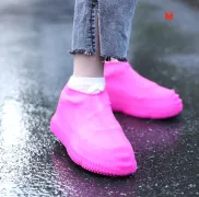 Bọc Giày Đi Mưa Silicon Size M (34-40)