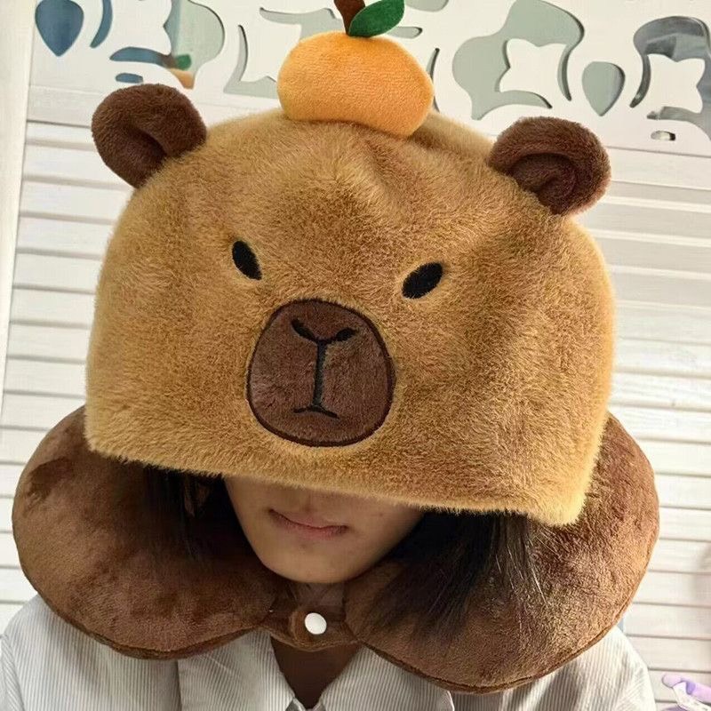 Trùm Đầu Và Gối Kê Cổ Capybara