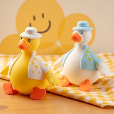 Vịt Đàn Hồi Mặc Áo ( MUA 10 TẶNG 1)