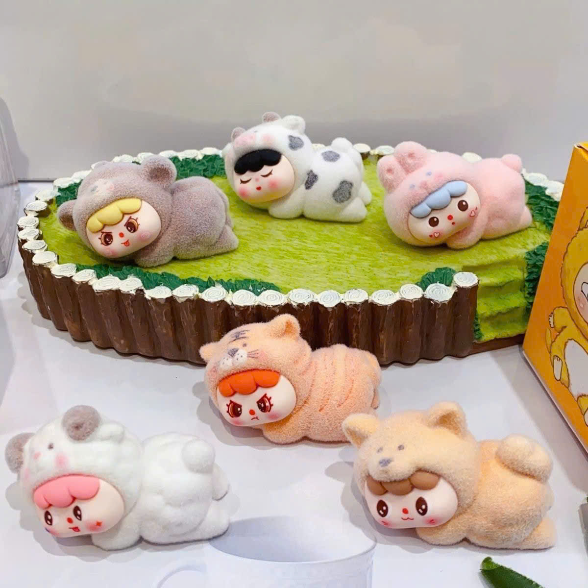 hop-12-mu-baby-three-mau-vang (5)