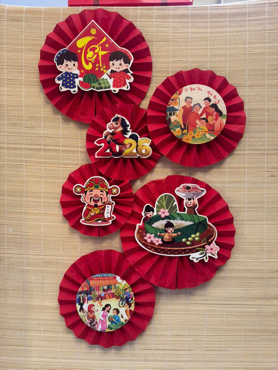 6 Quạt Giấy Hình Tết – Mẩu 3