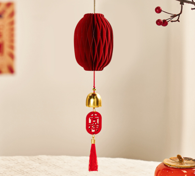 set-10-giay-xep-treo-cay-kem-chuong (1)