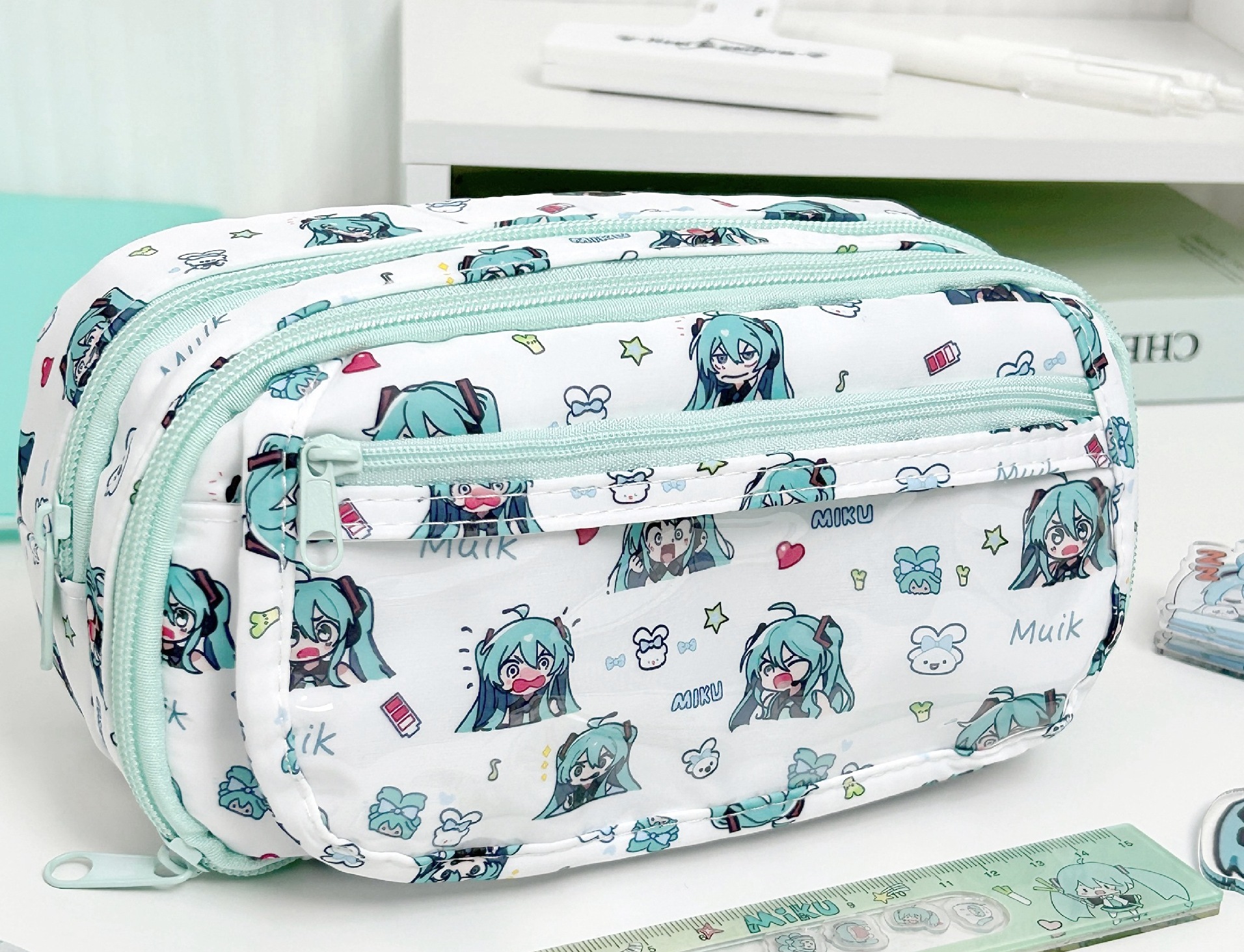 tui-but-6-ngan-miku (3)