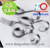 Muỗng inox cán móc 06