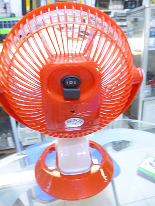 QUẠT KẸP 12V TÍCH ĐIỆN SẠC MINI MICKEY