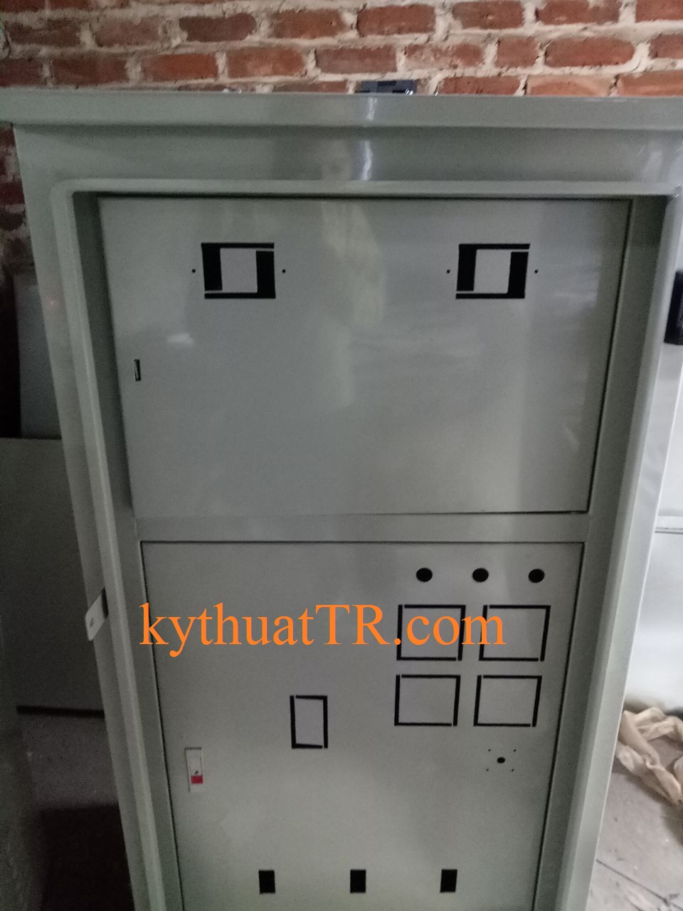 vỏ tủ điện công tơ