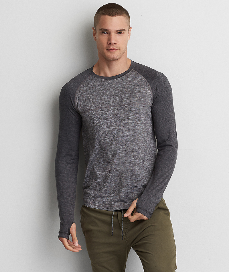 AEO 360 EXTREME FLEX LONG SLEEVE T-SHIRT