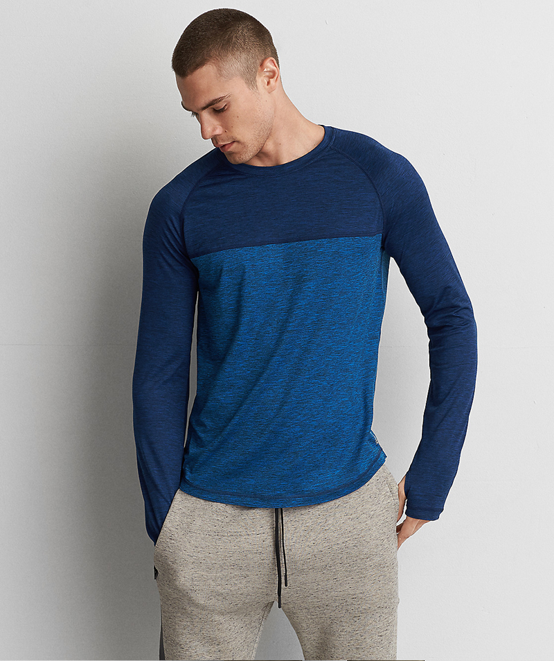AEO 360 EXTREME FLEX LONG SLEEVE T-SHIRT