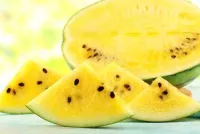 Dưa hấu giống Nhật ruột vàng