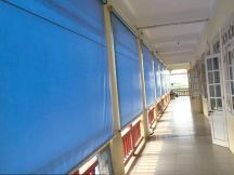 Bạt cuốn che nắng mưa ban công giá rẻ