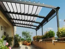 Bạt Mái Xếp Sân Thượng Che Nắng Mưa