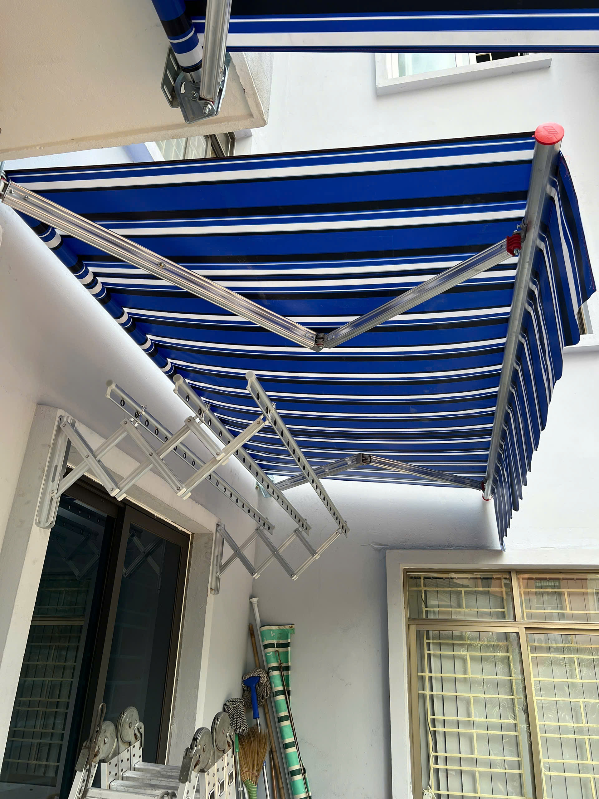 Bạt Mái Hiên Di Động
