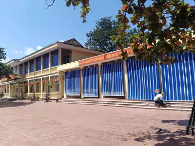 Bạt Cuốn Trường Mầm Non