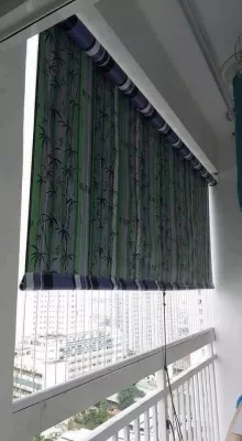 Bạt Cuốn Che Nắng Mưa Chung Cư