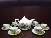 Bộ trà vẽ hoa sen ánh vàng kim