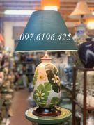Đèn để bàn gốm hoa chuối kích thước 55cm x30cm