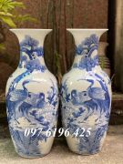 Lọ lộc bình men lam hàng kỹ vẽ tùng hạc