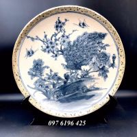Tranh sứ men rạn bọc đồng vẽ công đào đường kính 30cm