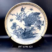 Tranh sứ men rạn bọc đồng vẽ công đào đường kính 30cm