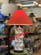 Đèn ngủ để bàn hình trám zíc zắc bằng sứ