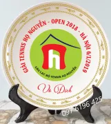 Đĩa sứ viền hạc in logo gốm sứ Bát Tràng