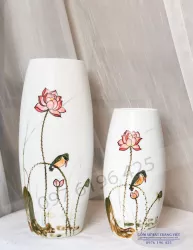 Lọ hoa gốm sứ Bát Tràng dáng bom men trắng vẽ sen