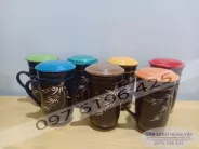 Cốc sứ lọc trà khắc trúc