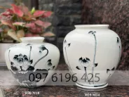 Lọ hoa trang trí gốm sứ Bát Tràng dáng vò vẽ hoa sen